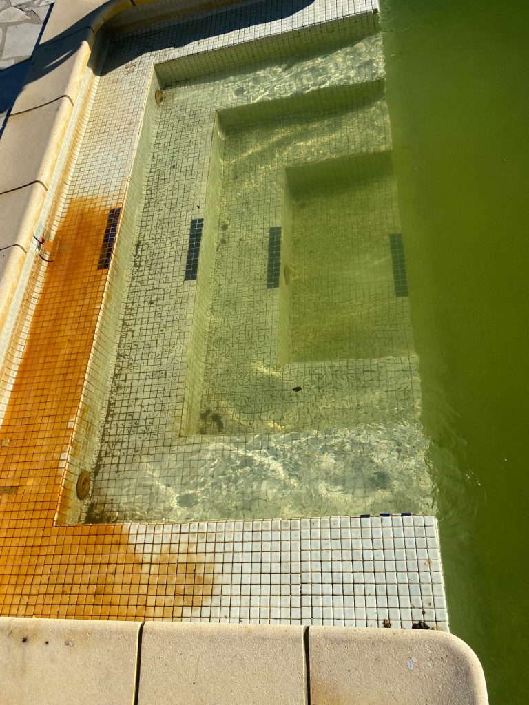 Rénovation de piscine à Narbonne 29 svg%3E