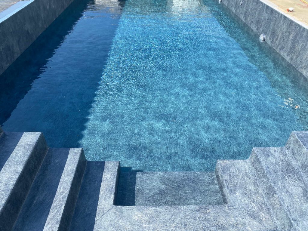 Rénovation de piscine à Narbonne 37 svg%3E