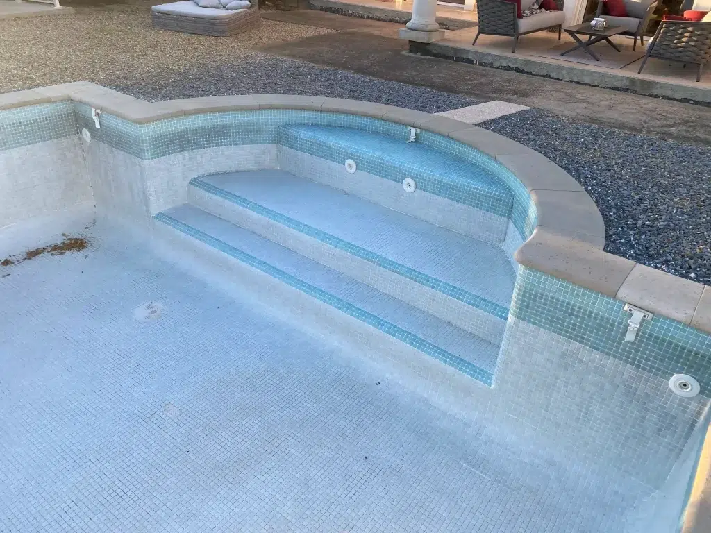 Rénovation de piscine à Narbonne 20 svg%3E