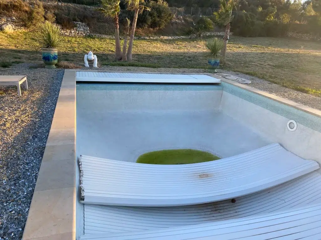 Rénovation de piscine à Narbonne 21 svg%3E