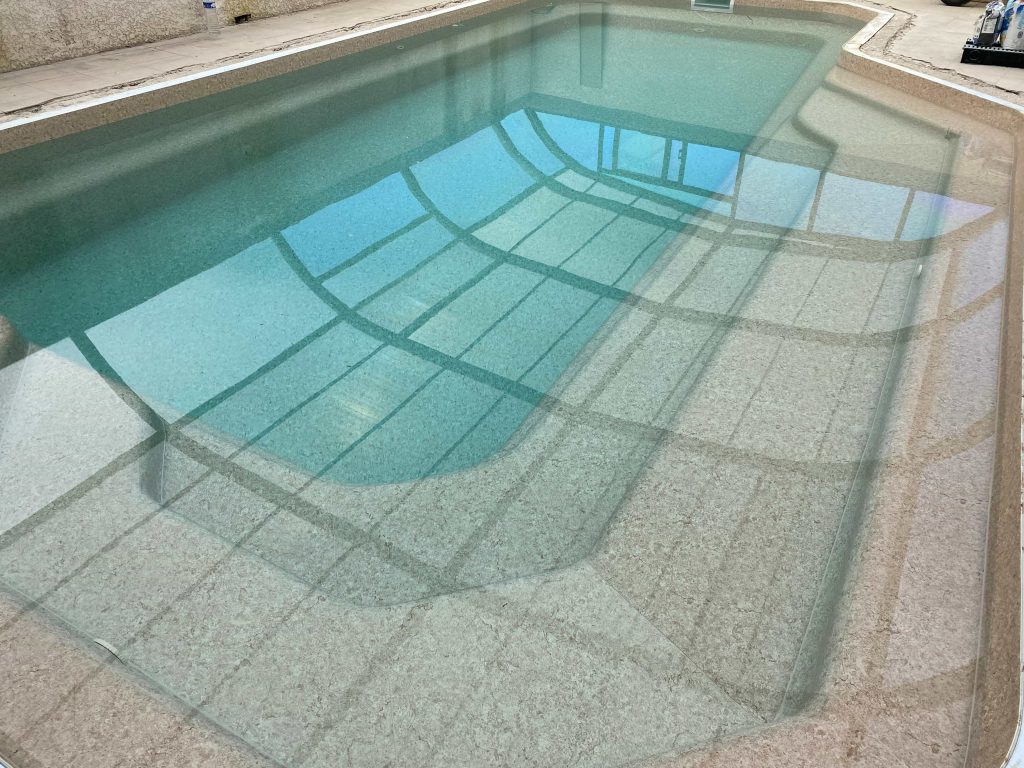 Rénovation de piscine à Narbonne 43 svg%3E